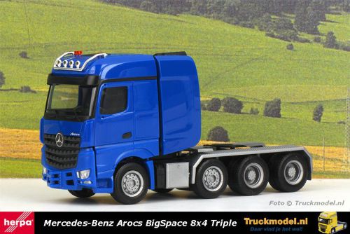 Herpa 307734-005 Mercedes Arocs BigSpace SLT 8x4 Triple blauw