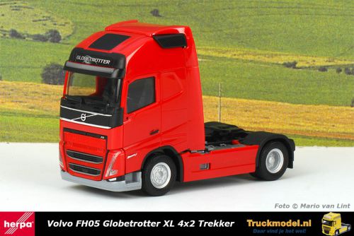 Herpa 313377 Volvo FH05 Globetrotter XL 4x2 Trekker Rood