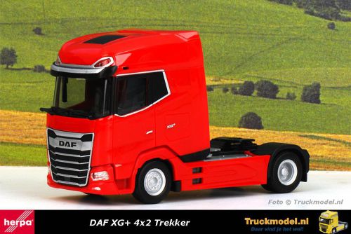 Herpa 315791 DAF XG+ 4x2 Trekker Rood