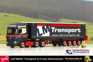 Herpa 316330 LM Transport Mercedes Actros Schuifzeiltrailer met meeneemheftruck